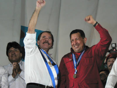 Daniel Ortega e Hugo Chávez a Managua (Foto G. Trucchi)