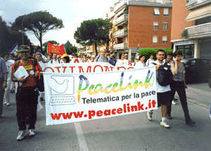Attivisti di PeaceLink in marcia alla Perugia-Assisi