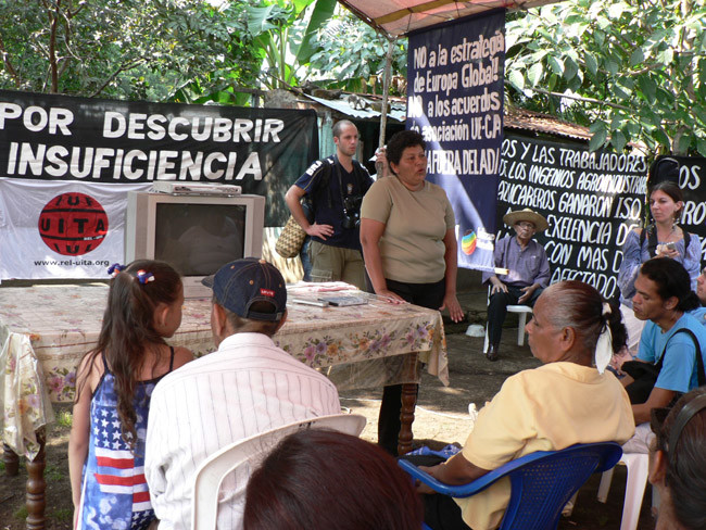 La Carovana incontra gli ex lavoratori della canna da zucchero ammalati di IRC (Foto G. Trucchi)