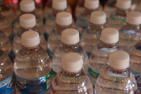 Australia, bottiglie di plastica al bando