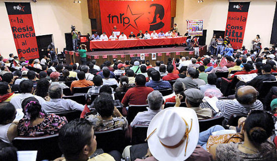 Delegati del FNRP di tutto il paese riuniti a Tegucigalpa (Foto resistenciahonduras.net)