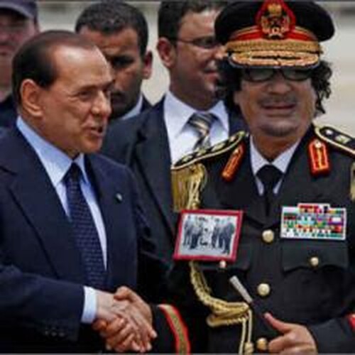 L'Italia nel 2009 ha triangolato 79 milioni di euro di armi leggere alla Libia di Gheddafi