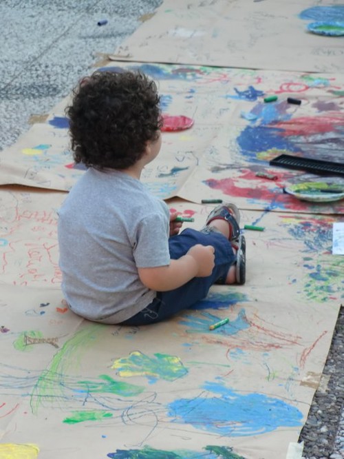 I bambini al lavoro nelle 4 settimane del progetto realizzato nel quartiere Tamburi di Taranto