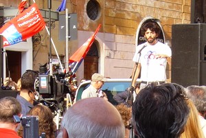Roma 29 settembre 2011, gli interventi in piazza del Pantheon e la promessa di contrastare in tutti i modi l'eventuale approvazione della legge che limita la libertà di informazione sui processi penali.  