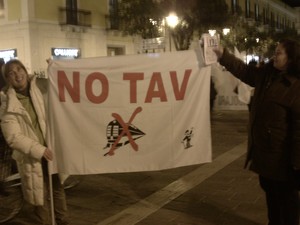 manifestazione a Pescara del 2 marzo 2012 in solidarietà con il Movimento NO TAV