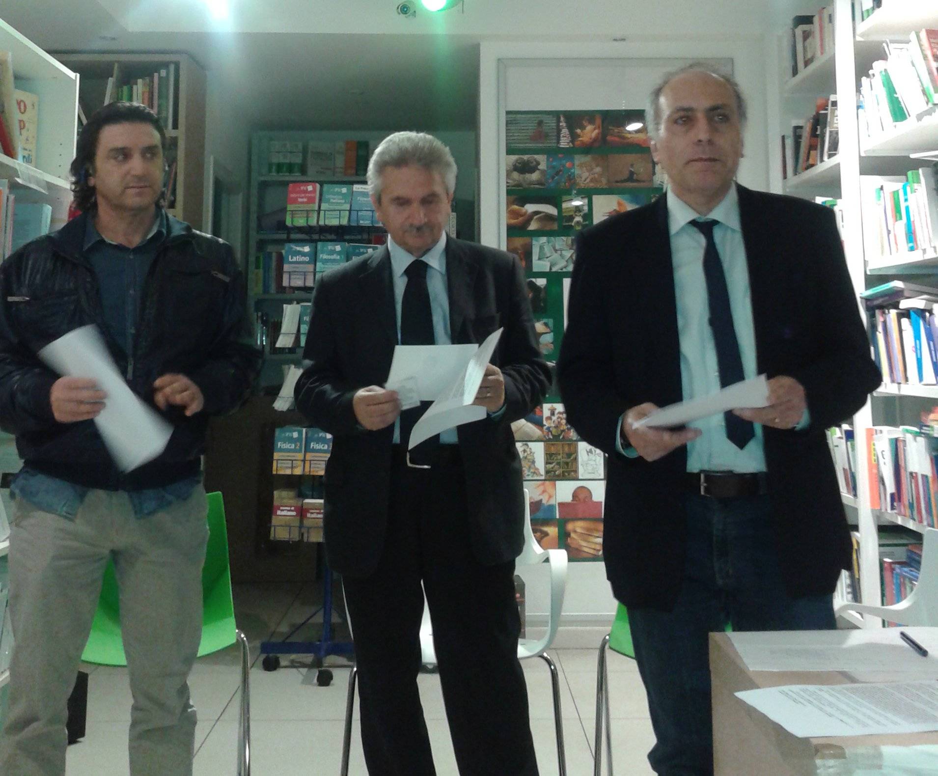 Fabio Matacchiera, Alessandro Marescotti e Aurelio Rebuzzi durante la conferenza stampa del 29 aprile