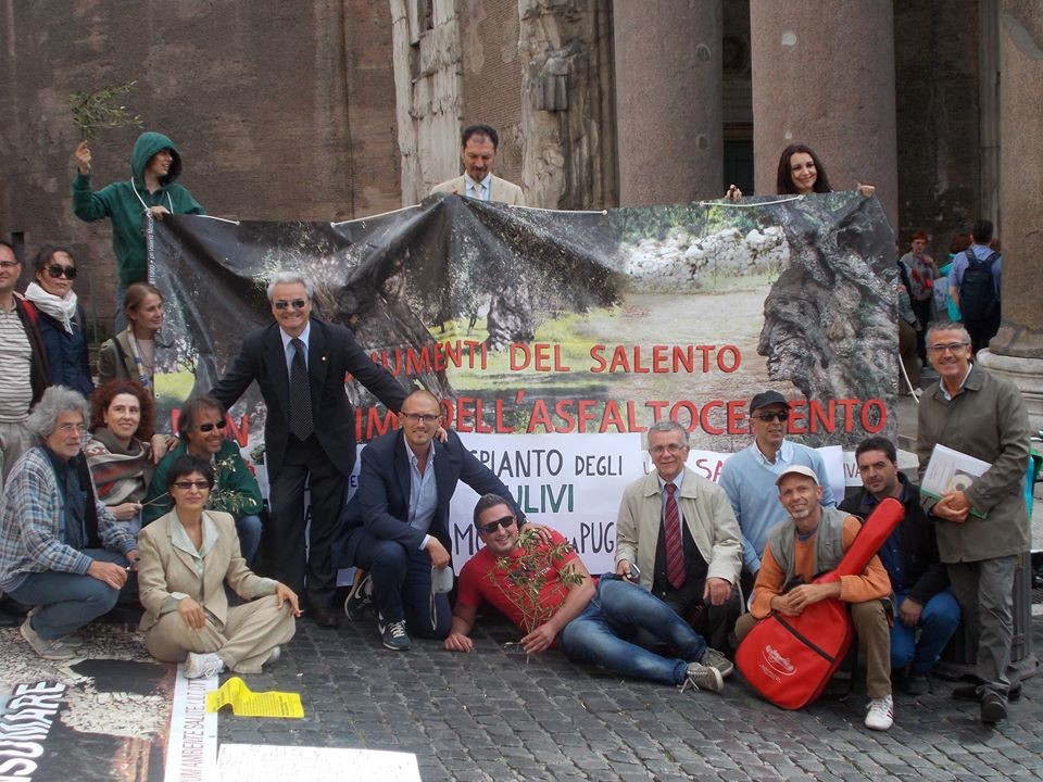 Movimento per la tutela degli ulivi secolari e dei paesaggi di Puglia