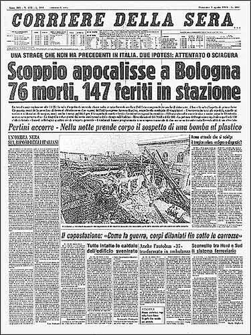 2 agosto 1980. la strage di Bologna. Poche ore dopo l'attentato, l'allora presidente del Consiglio Francesco Cossiga, senatore democristiano, parlò di un'esplosione avvenuta per cause fortuite. La posizione ufficiale del governo era che, semplicemente, una caldaia dei sotterranei era esplosa. Ci volle del tempo prima che i rilievi e le testimonianze raccolte dimostrassero la verità: non s'era trattato di un incidente, ma di un crimine, che qualcuno, fin dall'inizio aveva tentato di insabbiare.