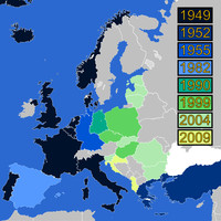 Paesi europei aderenti alla NATO dalla Guerra Fredda in poi (fonte: Wikipedia)