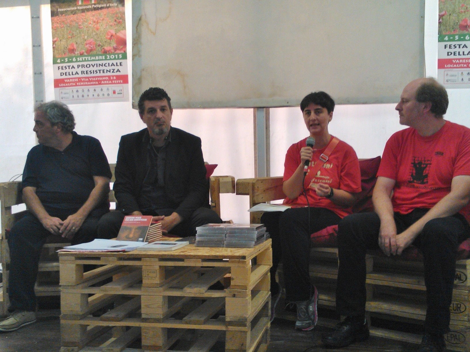 Sul palco di ANPI Varese - Festa Provinciale della Resistenza, con Daniele Biacchessi, Fabrizio Cracolici, Andrea Sigona, per l'impegno Antifascista e per il diritto al disarmo e alla pace