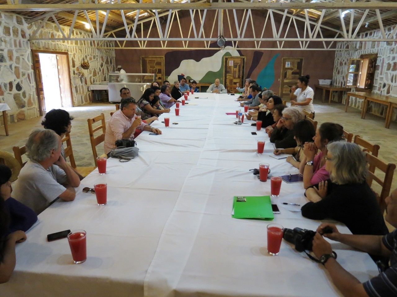 Incontro delegazione e famiglia di Berta Cáceres (Foto G. Trucchi /Rel-UITA)
