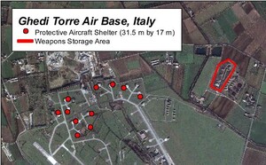 Manifestazione a Ghedi (Brescia) contro le armi atomiche. Ghedi è una base militare dove sono stoccate bombe nucleari. La manifestazione è contro la presenza di armi atomiche sul territorio italiano e chiede che il governo sottoscriva e ratifichi il Trattato di Proibizione delle Armi Nucleari approvato da 122 Paesi il 7 luglio 2017 nell'Assemblea Generale dell'ONU.