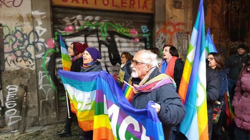 Foto da alcune delle oltre 50 piazze mobilitate in Italia contro le guerre in adesione all'appello internazionale dei pacifisti statunitensi 