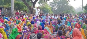 Protesta contro il progetto di acciaieria JSW a Odisha, in India 