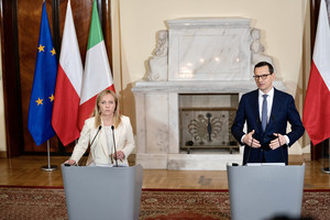 Incontro con il Primo Ministro Mateusz Morawiecki Varsavia, 20/02/2023 - Il Presidente del Consiglio, Giorgia Meloni, con il Primo Ministro polacco, Mateusz Morawiecki.