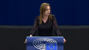 Clare Daly, europarlamentare del gruppo della Sinistra al Parlamento europeo - GUE/NGL