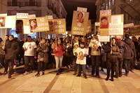 Fiaccolata a Taranto per ricordare i bambini morti per inquinamento