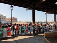 Taranto: studenti e Comitato 12 Giugno insieme per commemorare i caduti del lavoro