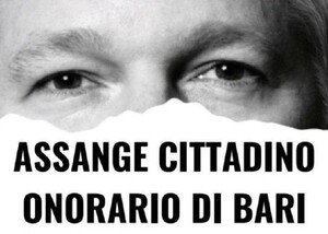 Julian Assange cittadino onorario di Bari