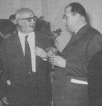 Lucio Lombardo Radice (a sinistra) con Danilo Dolci (a destra)