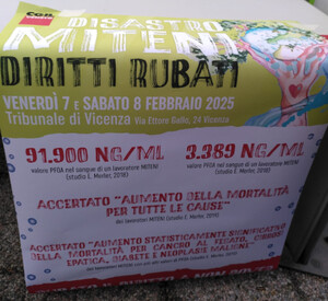 Manifestazione del 7 febbraio 2025 per il processo PFAS. Vicenza contro Miteni, con tanti ragazzi. Oltre alle mamme no pfas, anche studenti di chimica dell'Itis.