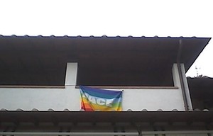 Questa è la nostra bandiera a S. Lorenzo a Vaccoli (LU) Famiglia Galeotti