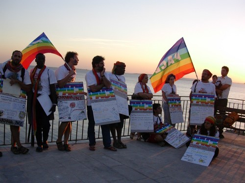 Tramonto a Taranto con la Carovana della Pace. 10 settembre 2004.