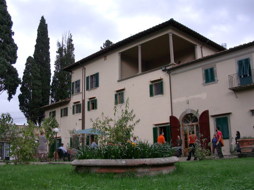 La Casa per la Pace di Tavarnuzze, un luogo bellissimo e ospitale, dove si è tenuto l'incontro dei peacelinkers.