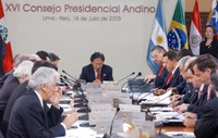 Perù : Toledo inaugura il vertice della comunità delle nazioni andine (CAN)