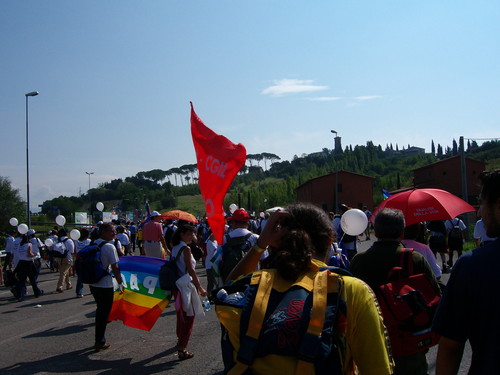 Alla marcia hanno partecipato 200 mila persone e da Taranto sono partite due corriere messe a disposizione dalla Provincia