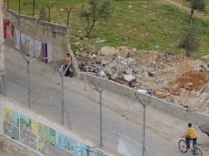 Betlemme: campo profughi di Aida, la strada dei cecchini