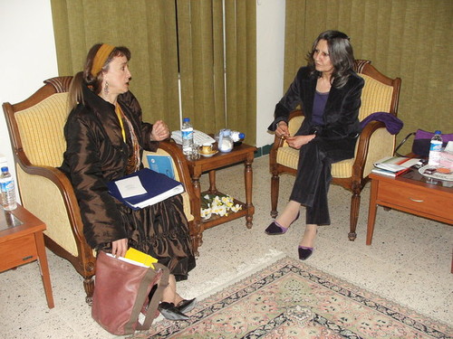 Suleymanya: A colloquio con la consorte del Presidente iracheno Talabani.