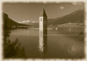 Quel campanile nel lago...